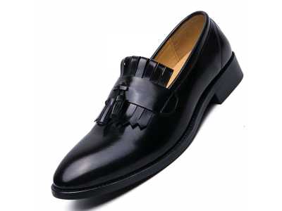 Tassel Leather Shoes Men Loafers Casual Slip on Men Dress Shoes Oxfords Graceful Men Suit Shoes Breathable Party Shoes Moccasins